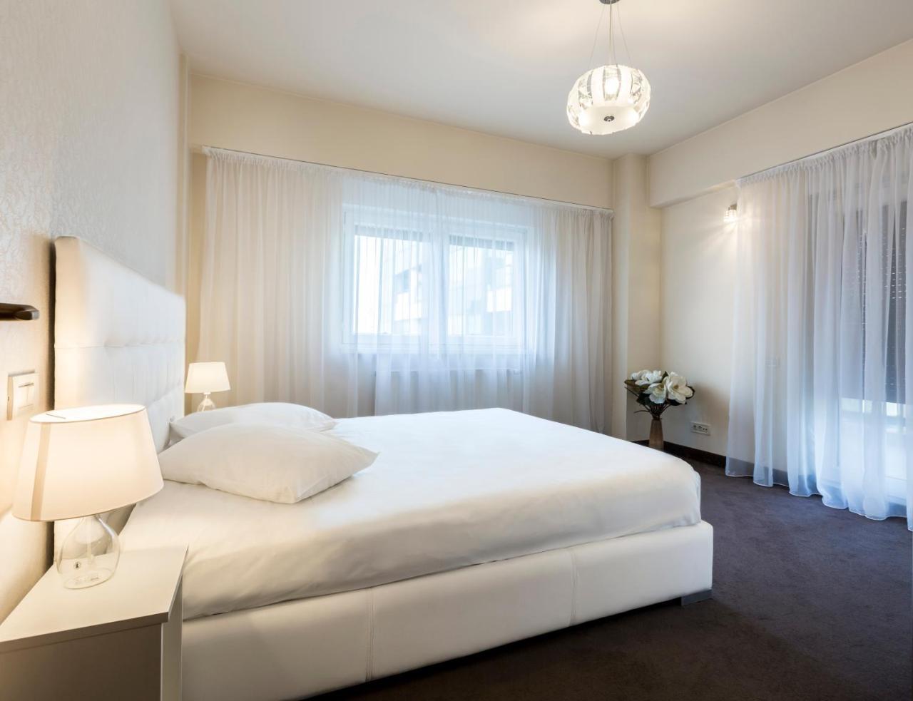 Orhideea & Hotel Bucarest